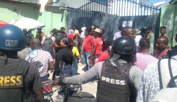 Manifestation des ouvriers: Un journaliste tué et deux autres blessés